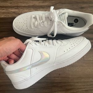 Nike Court Vision Low